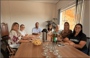 Leia mais sobre o artigo Visita da Câmara de Mulheres do Serro à Câmara Municipal